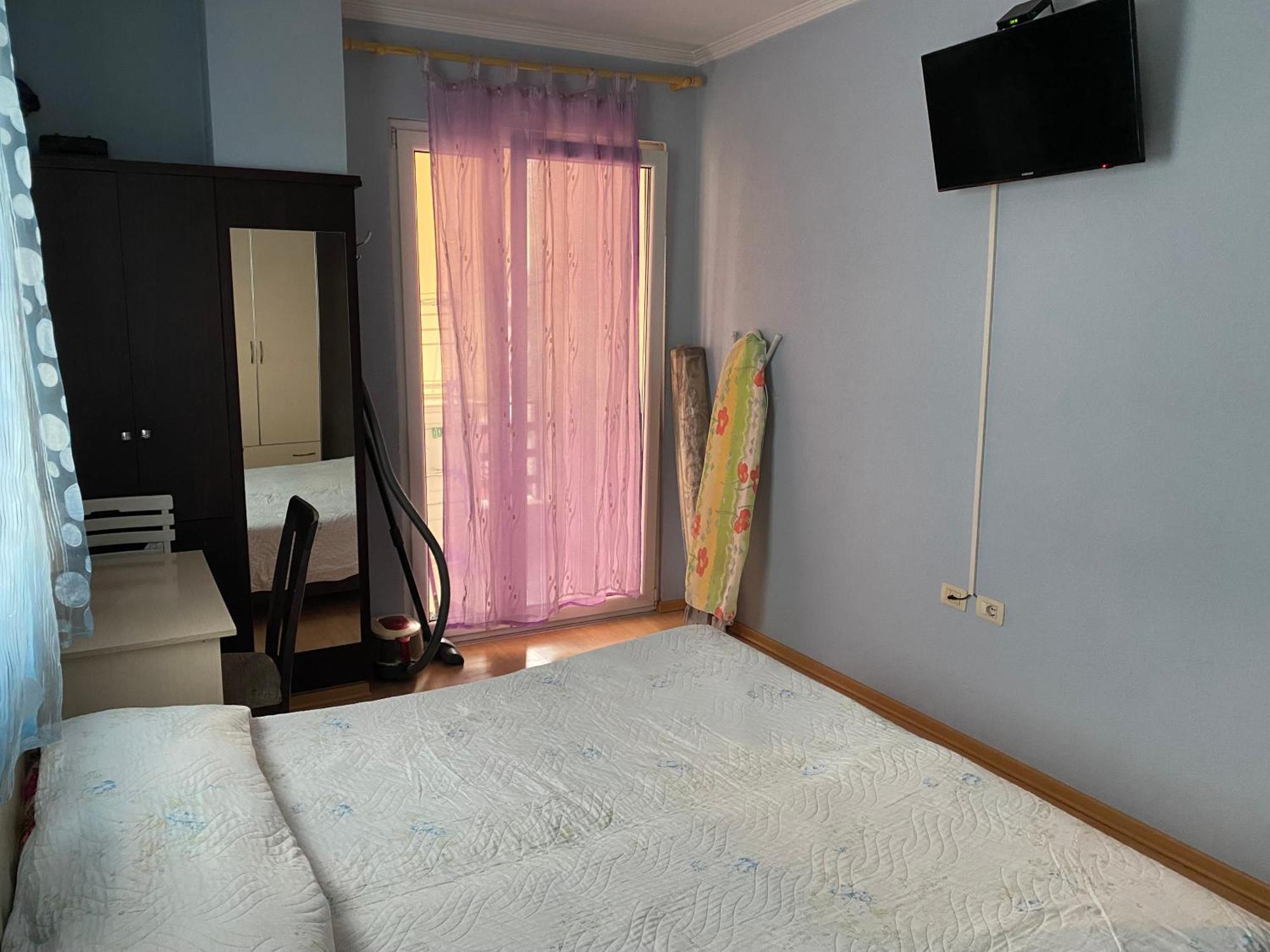 Apartament Comfortable 2-Br For 4 Tirana Zewnętrze zdjęcie